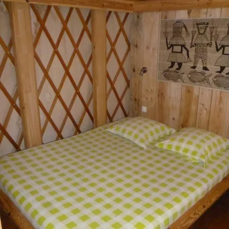 Les Yourtes Du Perche Coulonges-sur-Sarthe